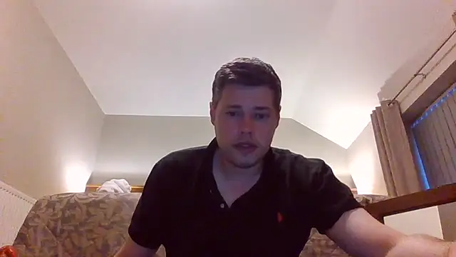 AnalLove1990 webcam