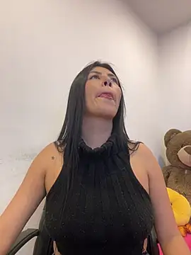 Alanna_atm_ webcam