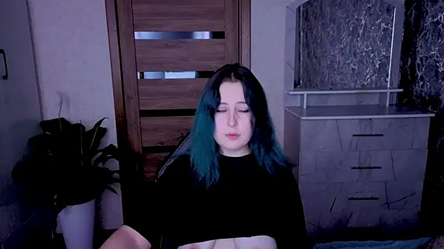 Kristy-Max webcam