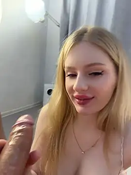 CaseyCumFace webcam
