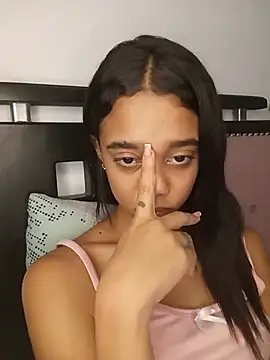 Zoe_Sweett18 webcam