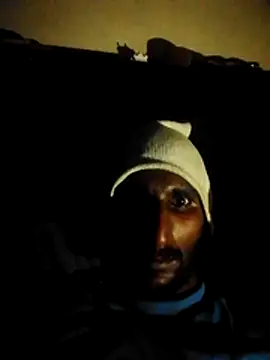 Camaron378 webcam