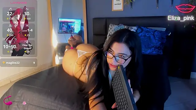 eliza_pink24 webcam