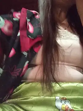 Yellow-pink webcam
