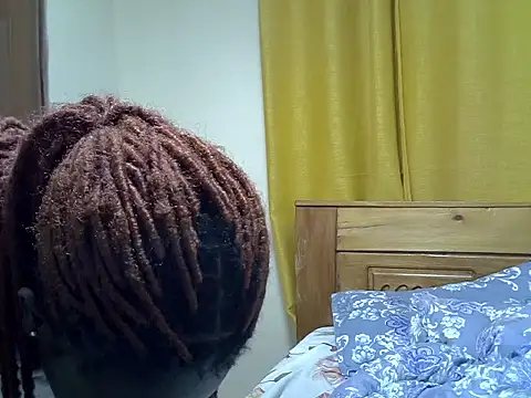 Prettie_quin webcam