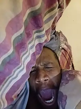 SharmudaBond webcam