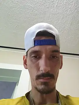 Matthew_204 webcam