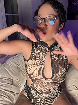 Lauyako_974 webcam