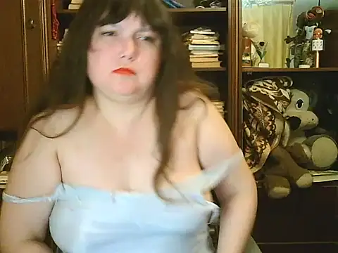 CarrieQPeach webcam