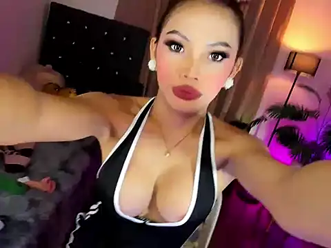 RueLoove69 webcam