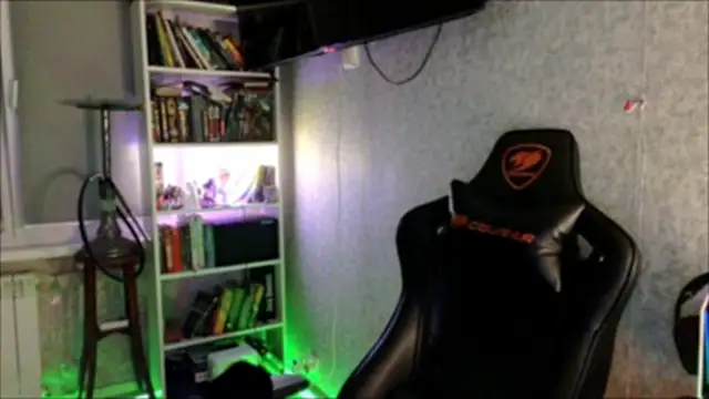 _Serious_Man webcam