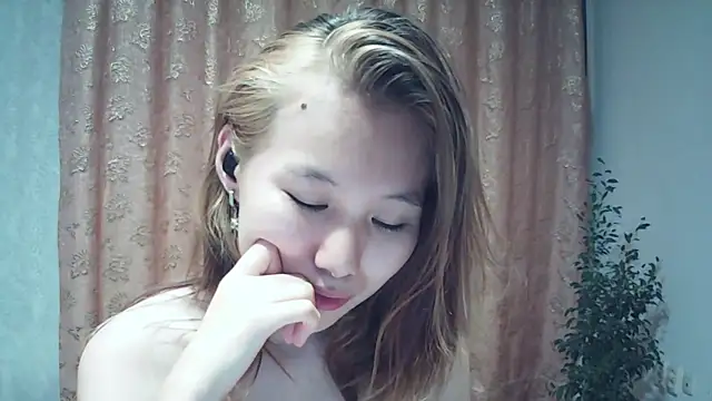 MammieLippoldt webcam