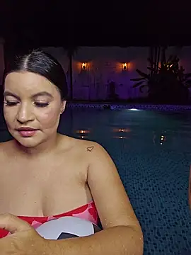 Pretty_Julieta webcam