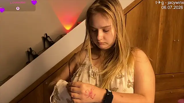 JacyWinslat webcam