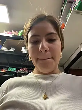 Andrea_19blonde webcam