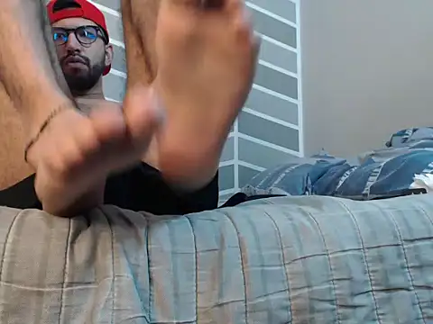 thomass1018 webcam
