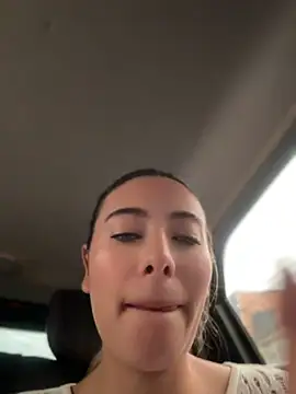 kloe__t18 webcam