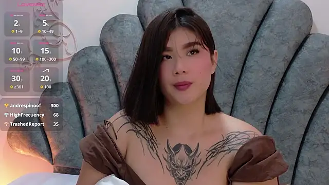 Emily-Cooper- webcam