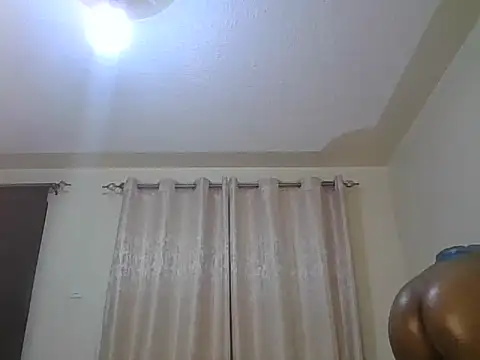 LeenOwem webcam
