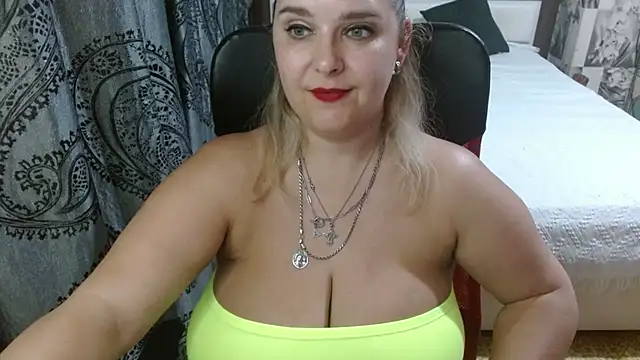 Boolochka webcam