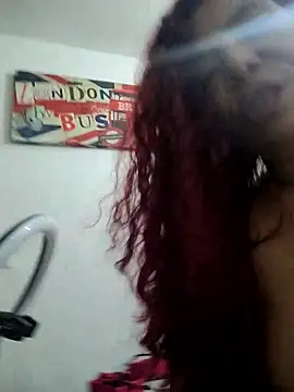 Scarlet_curly8a live cam on StripChat