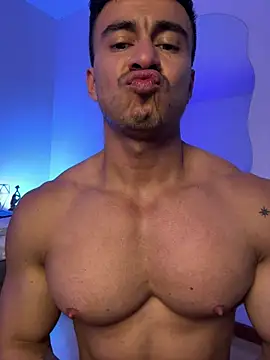 Chris_Clarck Live Web Cam Show