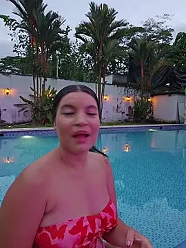 Pretty_Julieta webcam