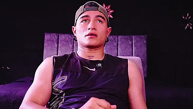LiamDeep webcam