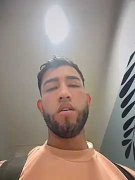liam_bronw webcam
