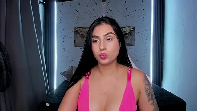 Valerie_Corthez webcam