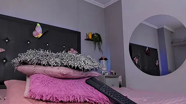 emma_lye webcam