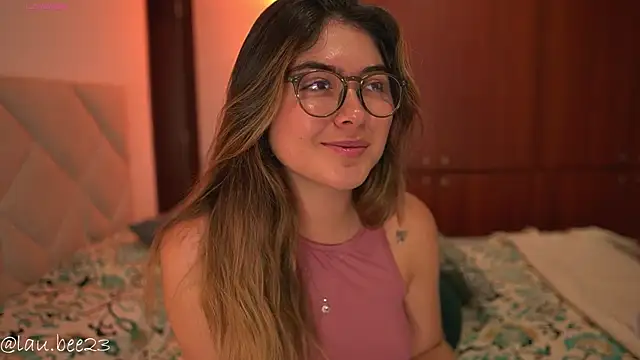 Lau_Bee webcam