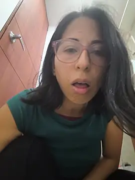 MirandaSingle webcam