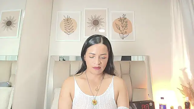 AvaX_777 webcam