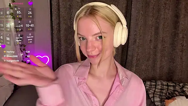 Marry_Sornatiko webcam