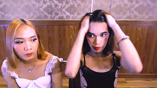 hugecock_collins webcam