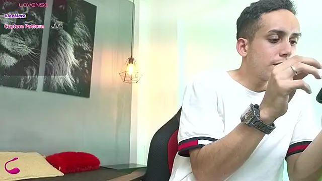 Zack_isback webcam