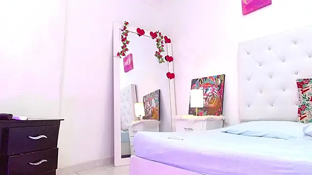 petitecherry_ webcam