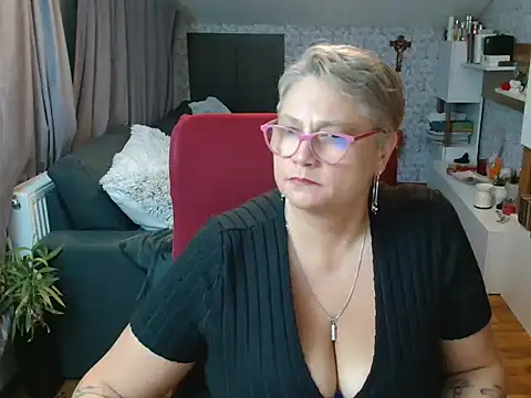 NewHellen4you webcam