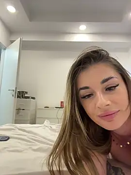IsabellaEtthan Live Web Cam Show