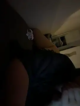 NiaBeurette Live Web Cam Show