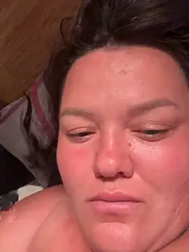 SunnyLeila2101 webcam