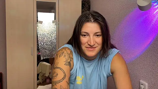 Katrin__kiss webcam