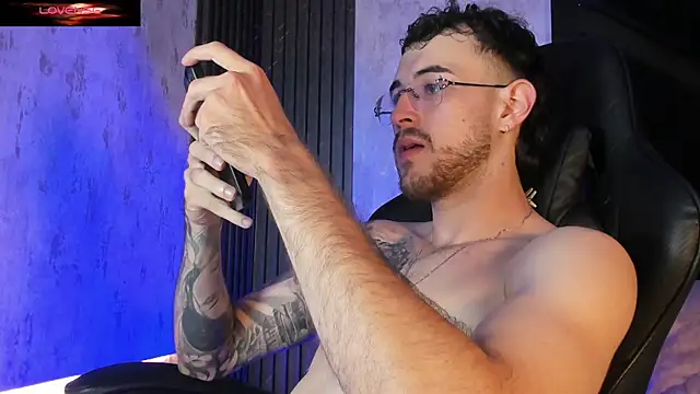 CodyWalkerR webcam