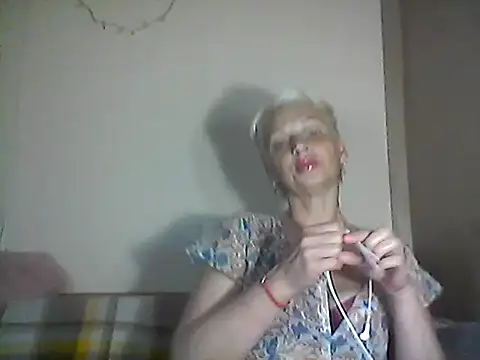 MaryJane441 webcam