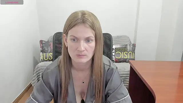 Alisha_Skyes webcam