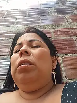 Mother-Big-tits webcam