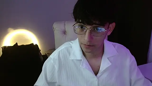 noah_millerx webcam