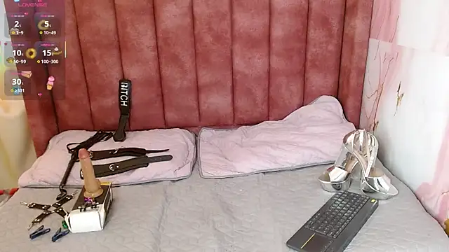 hilaryythompson webcam
