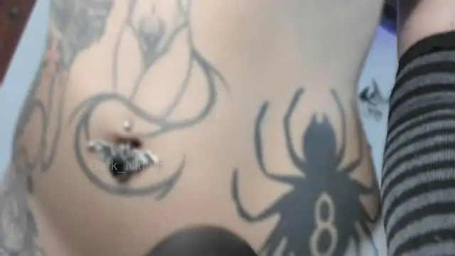 Dark_ningyo1 webcam